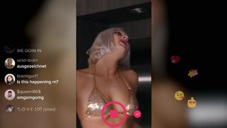 Addison Rae, Vanessa Dubasso hot nude scene - He's All That (2021)