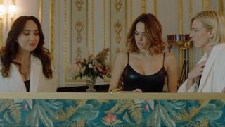 Laura Chiatti, Antonia Liskova, Jun Ichikawa, Chiara Francini hot movie scene - Addio al nubilato (2021) hot and lesbian kiss scene