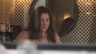 Marilou Berry - Je te promets s01e01 (2021) celeb hot movie scene boobs