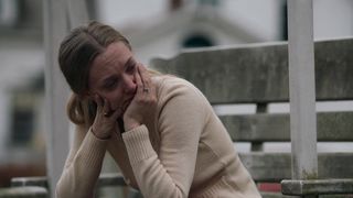 Amanda Seyfried, Natalia Dyer â Things Heard & Seen (2021) Actress Nude Scene