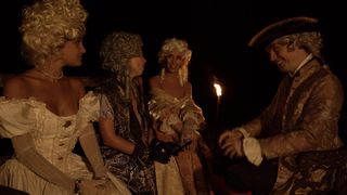 Laureline Romuald nude - Eloge du sein des femmes (2021) oops boobs scene