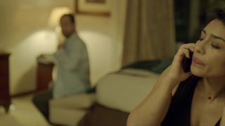 Adriana Paz - Perdida s01e01 (2020) celebrity booby show