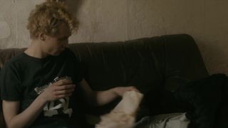 Leoni Schulz - Tore tanzt (2012) celebrity a topless scene from the movie