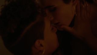 Rosanny Zayas, Arienne Mandi nude- The L Word Generation Q s02e01 (2021) lesbian adult scene