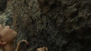 Vicky Krieps, Thomasin McKenzie, Abbey Lee nude - Old (2021) bikini scene from drama