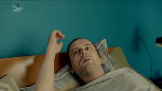 Marlene Morreis - Komm schon! s01e01 (2015) celeb adult scene