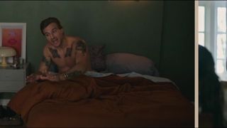 Kaley Cuoco - The Flight Attendant s01e01 (2020) actress boobs scene