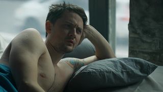 Sofya Volodchinskaya, Katerina Shpitsa - Topi s01e01 (2021) TV hot scene boobs