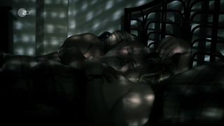 Petra Morze - Alles Fleisch ist Gras (2014) TV topless show