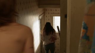 Elise Eberle - Shameless s11e07 (2021) actress boobed scene