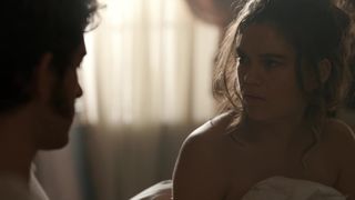 Sabrina Bartlett - Bridgerton s01e01e08 (2020) actress A hot scene scene
