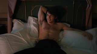 Sabrina Bartlett - Bridgerton s01e01e08 (2020) actress A hot scene scene