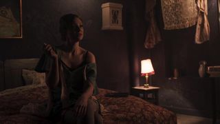 Magdalena Boczarska, Lena Gora, and other - Krol s01e05-06 (2020) celebrity nude boobs scene