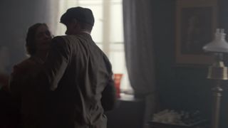 Magdalena Boczarska, Lena Gora, and other - Krol s01e05-06 (2020) celebrity nude boobs scene