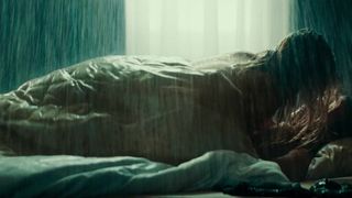 Sina Tkotsch - Faking Bullshit - Krimineller als die Polizei erlaubt! (2020) TV hot scene