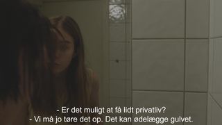 Keira LaHart, Valentina K. Alexeeva - Kan vi ikke bare ligge her (2020) actress A hot movie scene scene