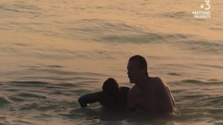 Mareme N'Diaye - Black and White s01e01-02 (2020) actress booby show