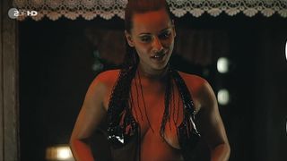 Edita Malovcic - Berlin is in Germany (2001) celebrity hot scene