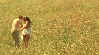 Meda Andreea Victor nude ⭐ Nunta Muta (2008)