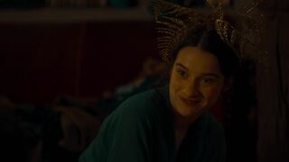 Rebecca Marder, Baya Kasmi - Les goûts et les couleurs (2022) Topless Scenes from the movie