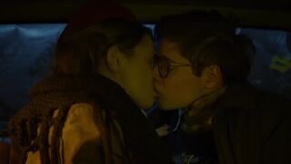 Car Sex Scene Paulina Galazka nude ⭐ Wspomnienie poprzedniego lata (2013)