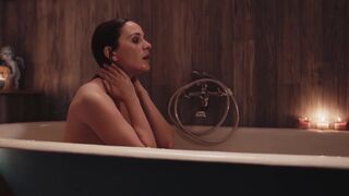 Bath nudity ⭐ Margherita Mannino topless ⭐ L'Aurora (2020)