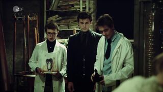 Isolda Dychauk nude, Jeanne Goursaud, Zsa Zsa Inci Bürkle naked, Muriel Wimmer - 7. Stunde (2015)