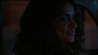 Lesbian Kiss Scene ⭐ Jamie Clayton sexy, Arienne Mandi, Paula Andrea Placido ⭐ The L Word Generation Q (2022)