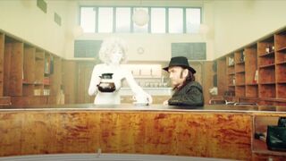 Amanda Sommer naked | Come Full Circle (2009)