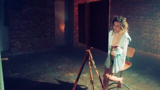 Amanda Sommer naked | Come Full Circle (2009)