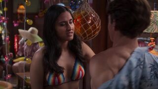 Pauline Chalamet, Amrit Kaur - The Great Lives of College Girls s02e05-06 (2022) Great Episode