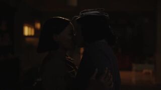 Abbi Jacobson, D'Arcy Carden, Melanie Field nude ⭐ A League of Their Own s01e01-05 (2022)