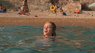 Elena Kampouris great - My Big Fat Greek Wedding 3 (2023) adult beach episode