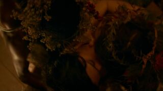 Ella Purnell nude, Jasmin Savoy Brown naked ⭐ Yellowjackets s01e09 (2022)