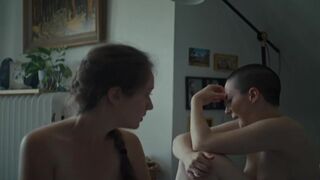 LesbiaN ⚢ SceneS ⭐ Sam Calleja, Haley Midgette nude sex ⭐ Heavy Petting (2021)