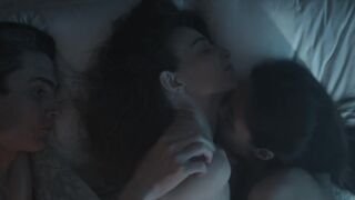 María Inés Pintado, Myriam Bravo nude ⭐ Un brillo de amor incomprensible (2022)