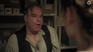 Valerie Stoll topless ⭐ Eldorado KaDeWe (2021)