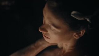 Jovana Stojiljkovic topless ⭐ Vera s01e02 (2023)