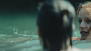 Hanna Hilsdorf hot, Saskia Rosendahl sexy - A Thin Line s01e05 (2023)