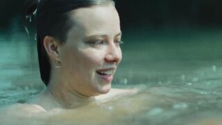 Hanna Hilsdorf hot, Saskia Rosendahl sexy - A Thin Line s01e05 (2023)