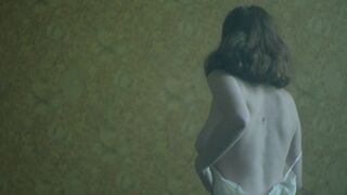 Nude Scene with Alexandra Loreth - The Yellow Wallpaper (2021)