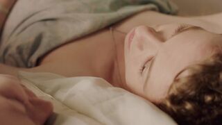 Nudity Bedroom and Bath Scene ⭐ Molly Windsor naked, Stefanie Martini nude ⭐ Make Up (2019)