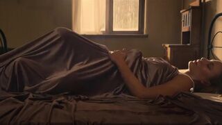 Serenay Sarıkaya nude - Shahmaran (2023) S01