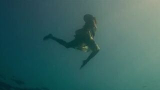 Serenay Sarıkaya nude - Shahmaran (2023) S01