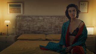 Bedroom Scene ⭐ Silvia Acosta nude ⭐ Rubio o moreno (2021)