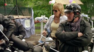 Ulrike Kriener topless - Nägel mit Köppen (2012)