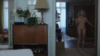 Virginie Efira nude ⭐ En attendant Bojangles (2021)\