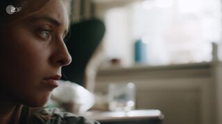 Franziska Hartmann nude, Lene Oderich sex scenes - Neuland (2022) s01-e02