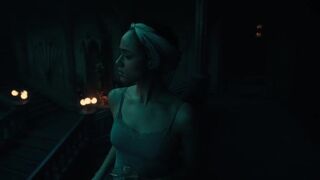 Nathalie Emmanuel, Stephanie Corneliussen nude | The Invitation (2022)