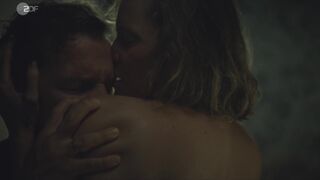 Patricia Aulitzky nude sex scene ❤️⭐ Wir haben einen Deal (2023)